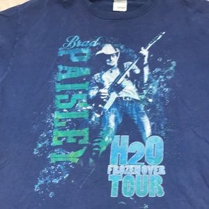 Brad Paisley Large Gildan Tee